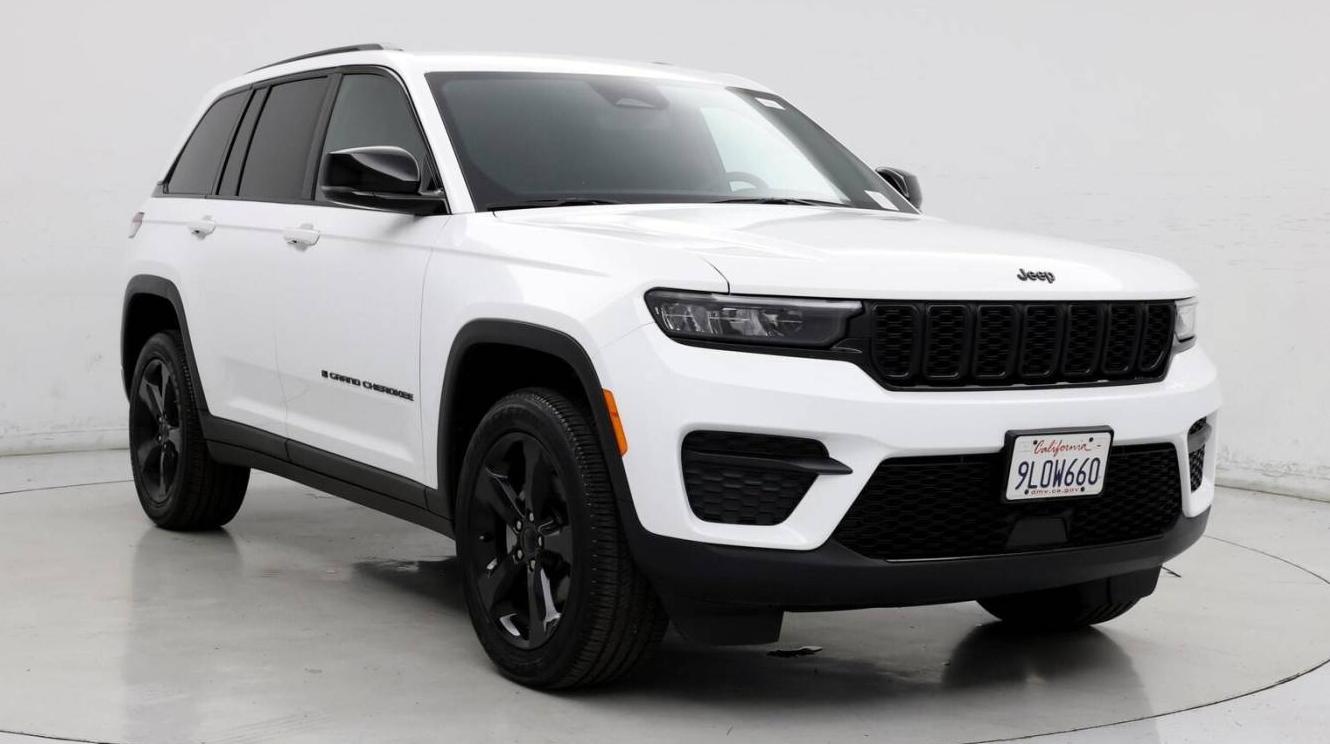 JEEP GRAND CHEROKEE 2023 1C4RJHAG0PC611783 image